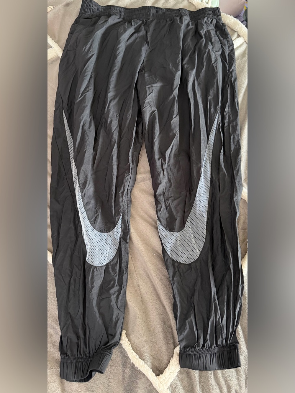 Nike windbreaker joggers